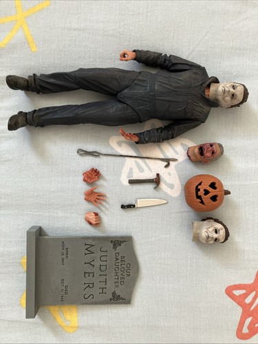 Michael myers halloween neca - halloween,