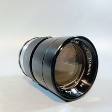 M42 Silver Body Yashica Camera Lens Auto Yashinon 135mm F2.8 Japanese M42 Mount 