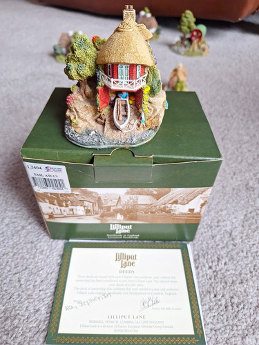 Lilliput lane sail away - lilliput,