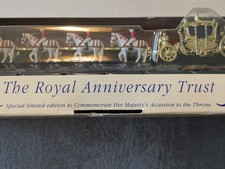 Matchbox Her Majesty's Gold