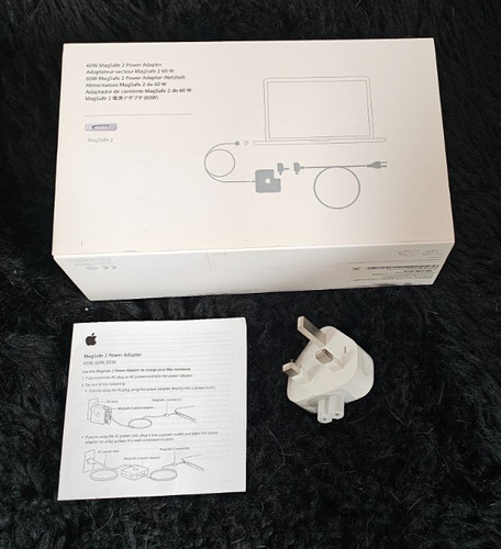 New unused apple wall plug - apple,