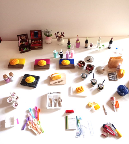 Dolls house accessories 12 - dolls,