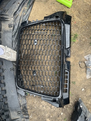 Front audi honey - front, combe