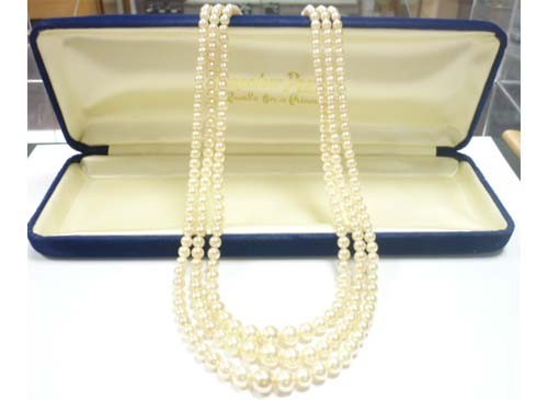 Vintage simulated row pearl - vintage,