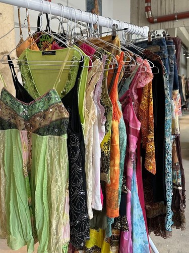 Vintage clothing box bundle - 2k,