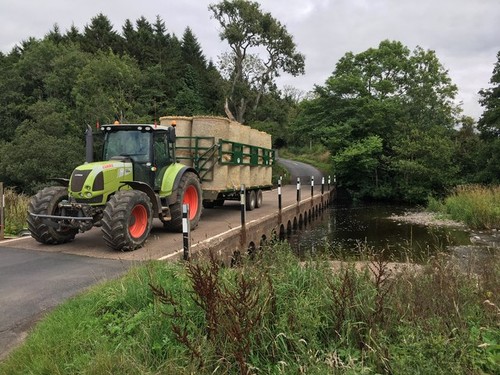 Photo 6x4 class tractor - 6x4,