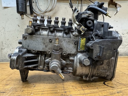 Mercedes benz bosch om603 300d - mercedes-benz,