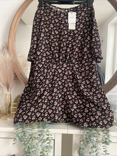 Nwt next blk - next, bell