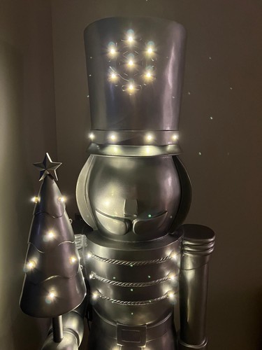 6ft silver grand - 6ft,