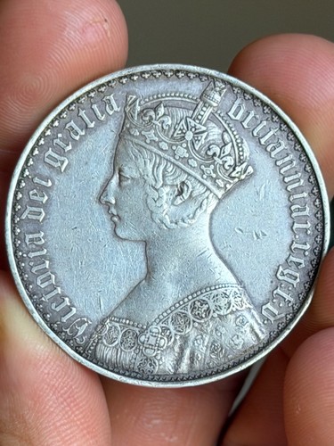 Gothic victoria crown - 1847, –