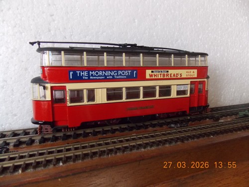 Feltham tram london transport - tram,,