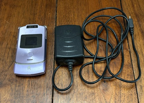 Motorola razr v3xx purple - motorola,