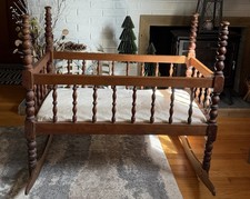 Vintage Jenny Lind Style