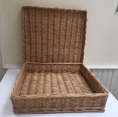 Large wicker basket lidded box - wicker,