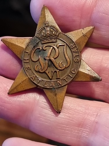 The atlantic star ww2 medal - star,