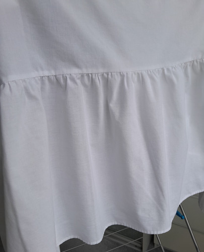 Bhs single bed base - base, valance