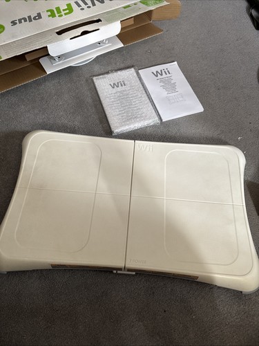 Nintendo wii fit - wii, board