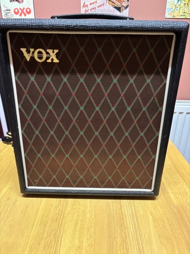 Vox t15 bass - bass, very