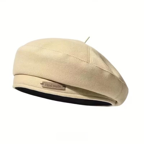 Classic beige beret - classic,