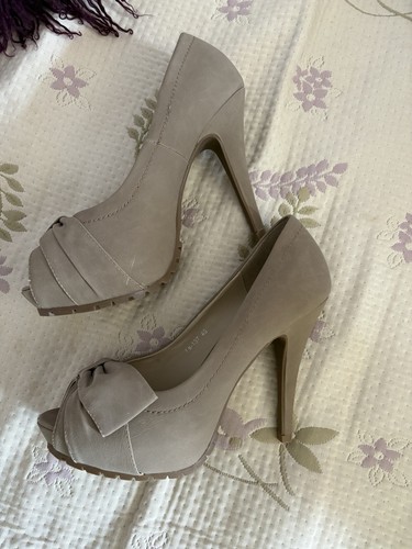Women beige peep toed - beige, heels