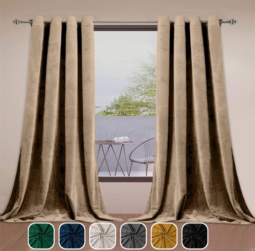 Pair velvet blackout - of,