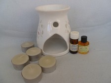 Likisma Ceramic Oil Burner With Oils And Tea Lights