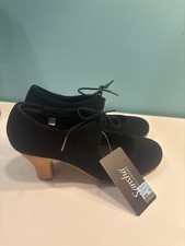 Womens black Flamenco shoes