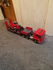Bruder 2001 Man TGA 41.440 Low Loader  1:16 Scale In Red