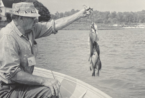1970s old man posing - posing, w/