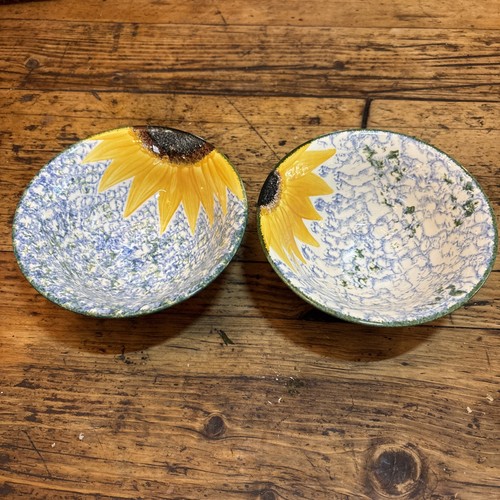 Poole pottery - poole, (sunflower)