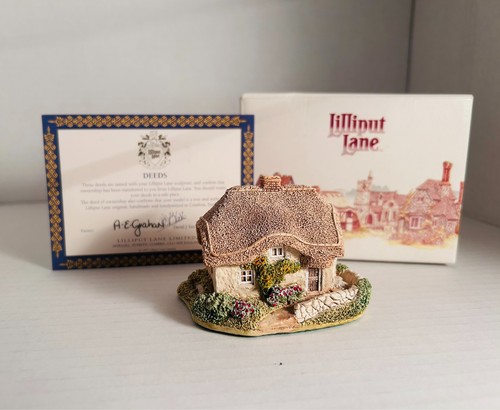 Lilliput lane cottage clover - lilliput, "clover