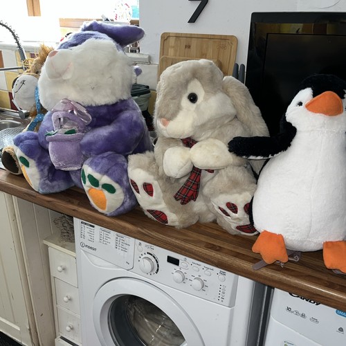 Teddy plushes inc whsmith - teddy,