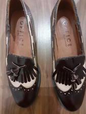 BNWOB ladies size 5 OFFICE