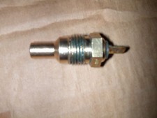 BMC AUSTIN MORRIS LANDROVER  WATER TEMP GAUGE sender  N.O.S.