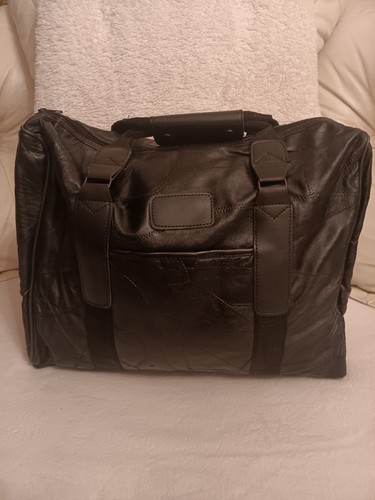Leather large zipped holdall - ,