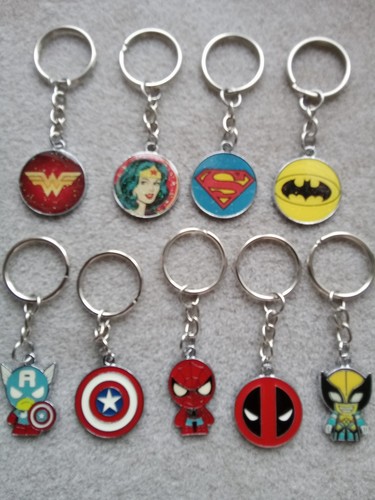 Super hero keyring - hero, enamel