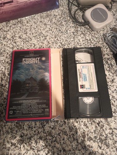 Fright night vhs - fright, red