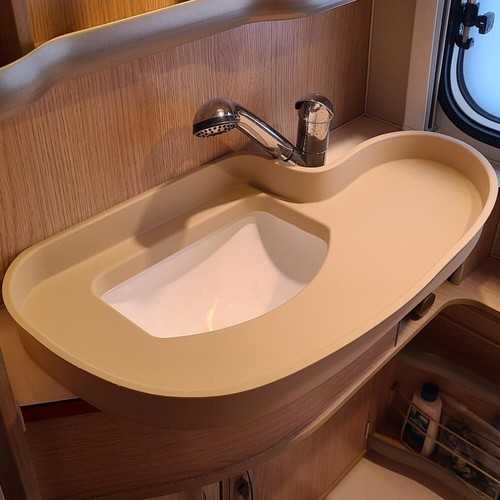 Wavezen eriba touring caravan - wavezen,
