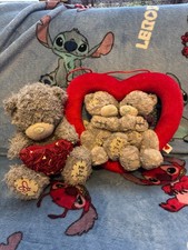 me-to-you bears x 2 , love theme 