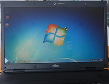 Fujitsu Amilo Li 3710 15"