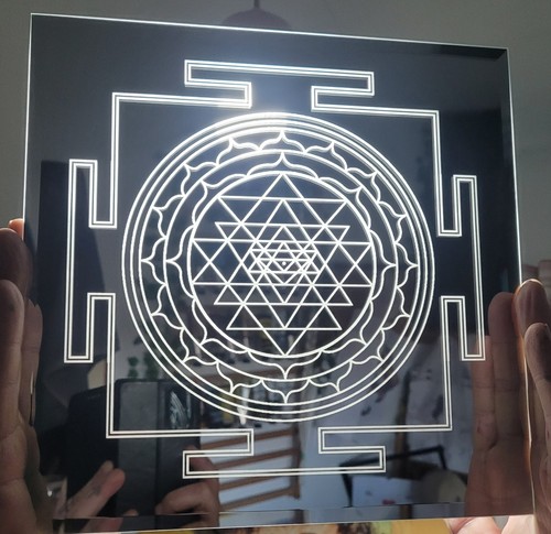 Sri yantra sacred - sri, geometry