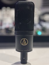 Audio-Technica AT4033/SE  Cardioid Condenser Microphone with AT8449a shockmount 