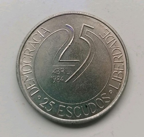 Portugal escudos coin - -, 25