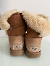 ✿ UGG Australia Bailey Button 5803 Chestnut Boots Women’s 8 Sheepskin Suede
