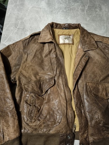 Vintage made korea leather - in,