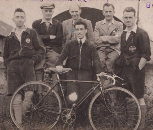 1930s 100 team ctc cycling - 1930s,
