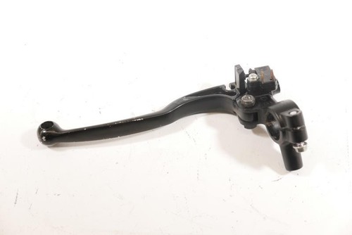 Front master cylinder - front,
