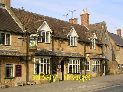 Horse hound pub c2006 - pub,