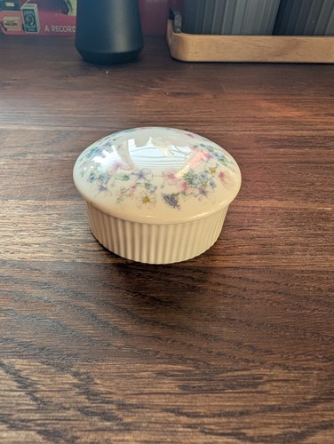 Wedgewood angela bone china - wedgewood,