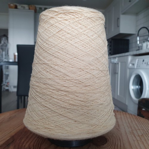 580g 100 wool cone dark - ,
